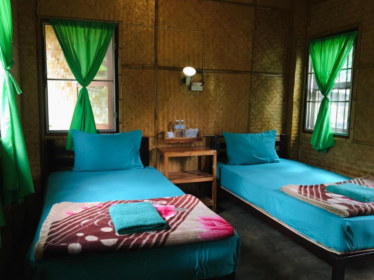 Golden Hut -Chill Bungalows In Town黄金泰式传统独栋小屋 Pai Eksteriør billede