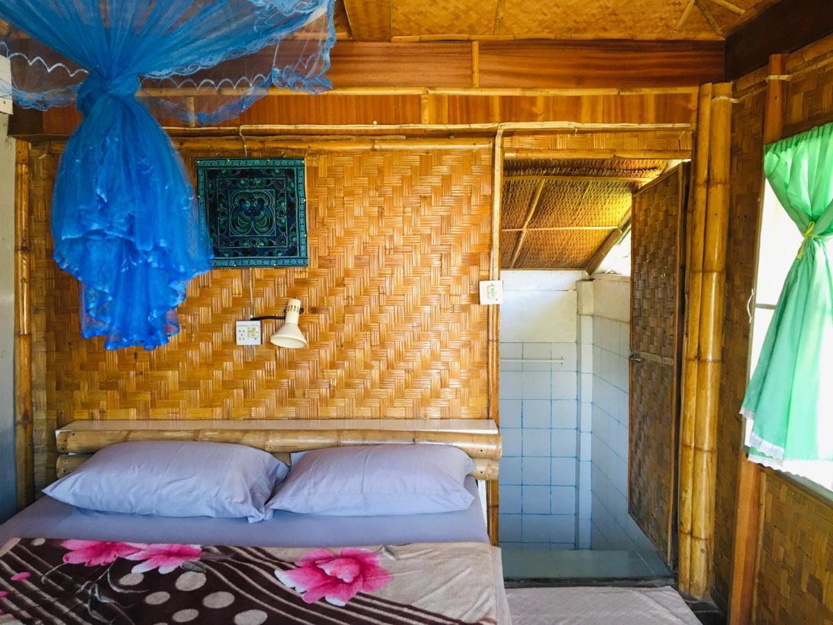 Golden Hut -Chill Bungalows In Town黄金泰式传统独栋小屋 Pai Eksteriør billede