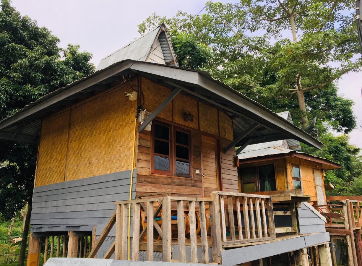 Golden Hut -Chill Bungalows In Town黄金泰式传统独栋小屋 Pai Eksteriør billede