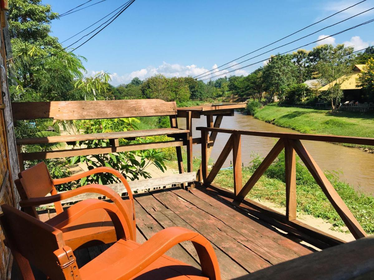 Golden Hut -Chill Bungalows In Town黄金泰式传统独栋小屋 Pai Eksteriør billede