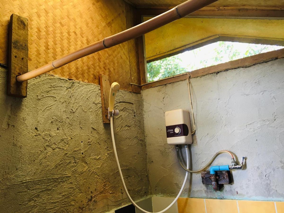 Golden Hut -Chill Bungalows In Town黄金泰式传统独栋小屋 Pai Eksteriør billede